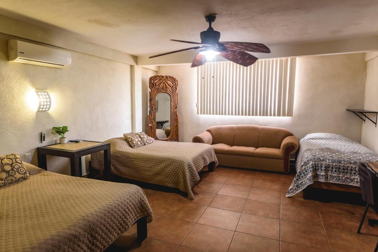 Departamento Grande Con 2 Recamaras Con Aire 5 Camas Wifi 115Mb, Cocina .Cochera Techada, #4 ซิวดัด วัลเลส ภายนอก รูปภาพ